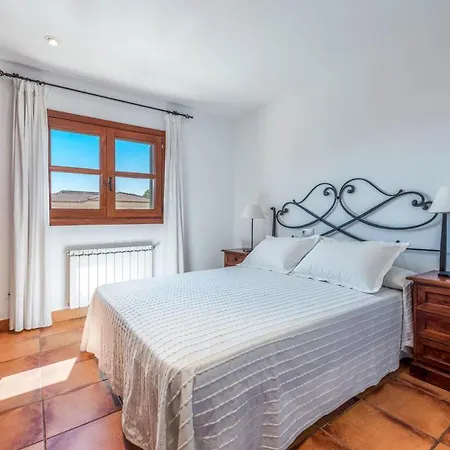 Can Picafort Sleeps 6 With Pool Air Con And Wifi カン・ピカフォルト