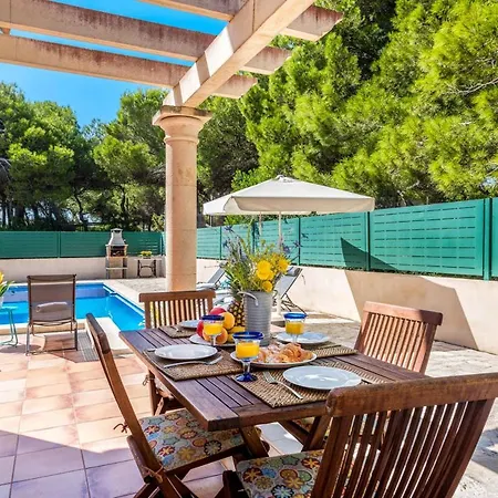 ヴィラ Can Picafort Sleeps 6 With Pool Air Con And Wifi